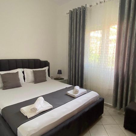 Niko Apartament Vila Sarandë Exterior foto
