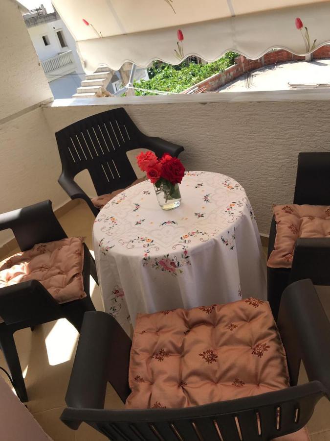 Niko Apartament Vila Sarandë Exterior foto